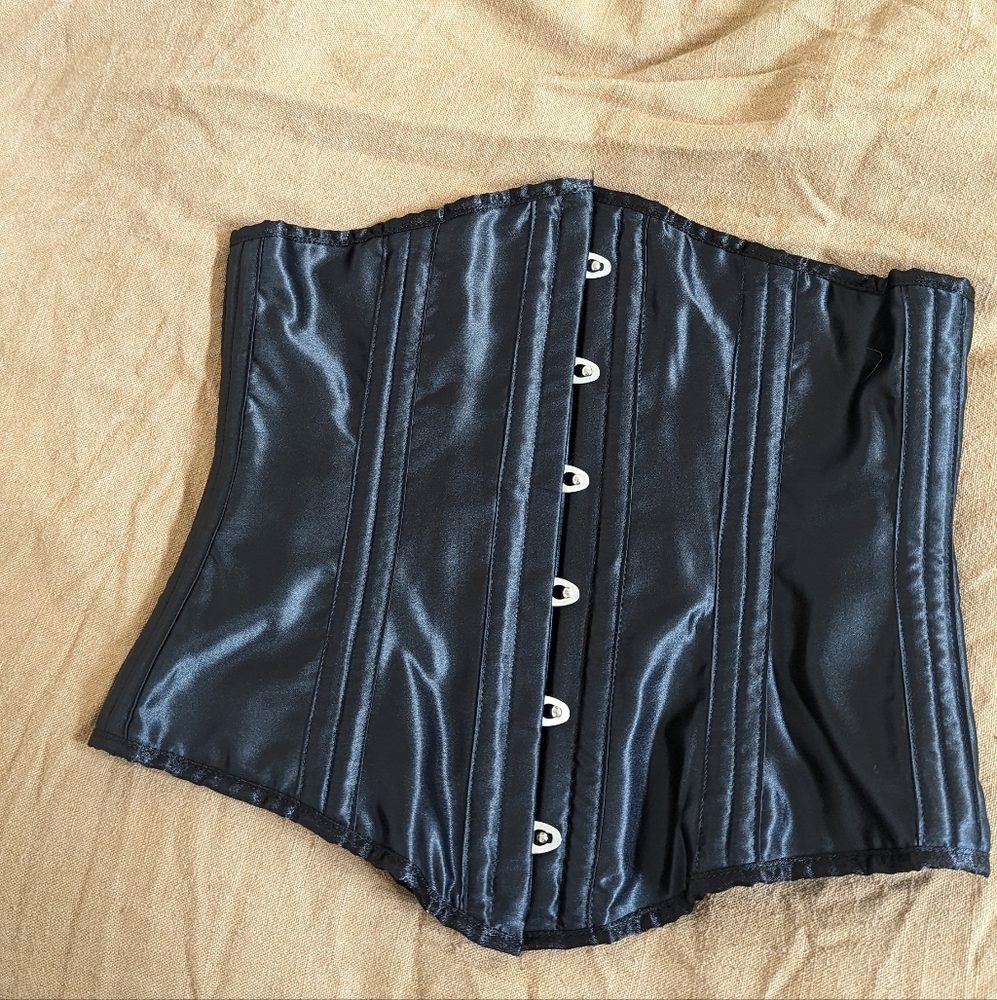 Leg Avenue Black Satin Underbust Corset Small
